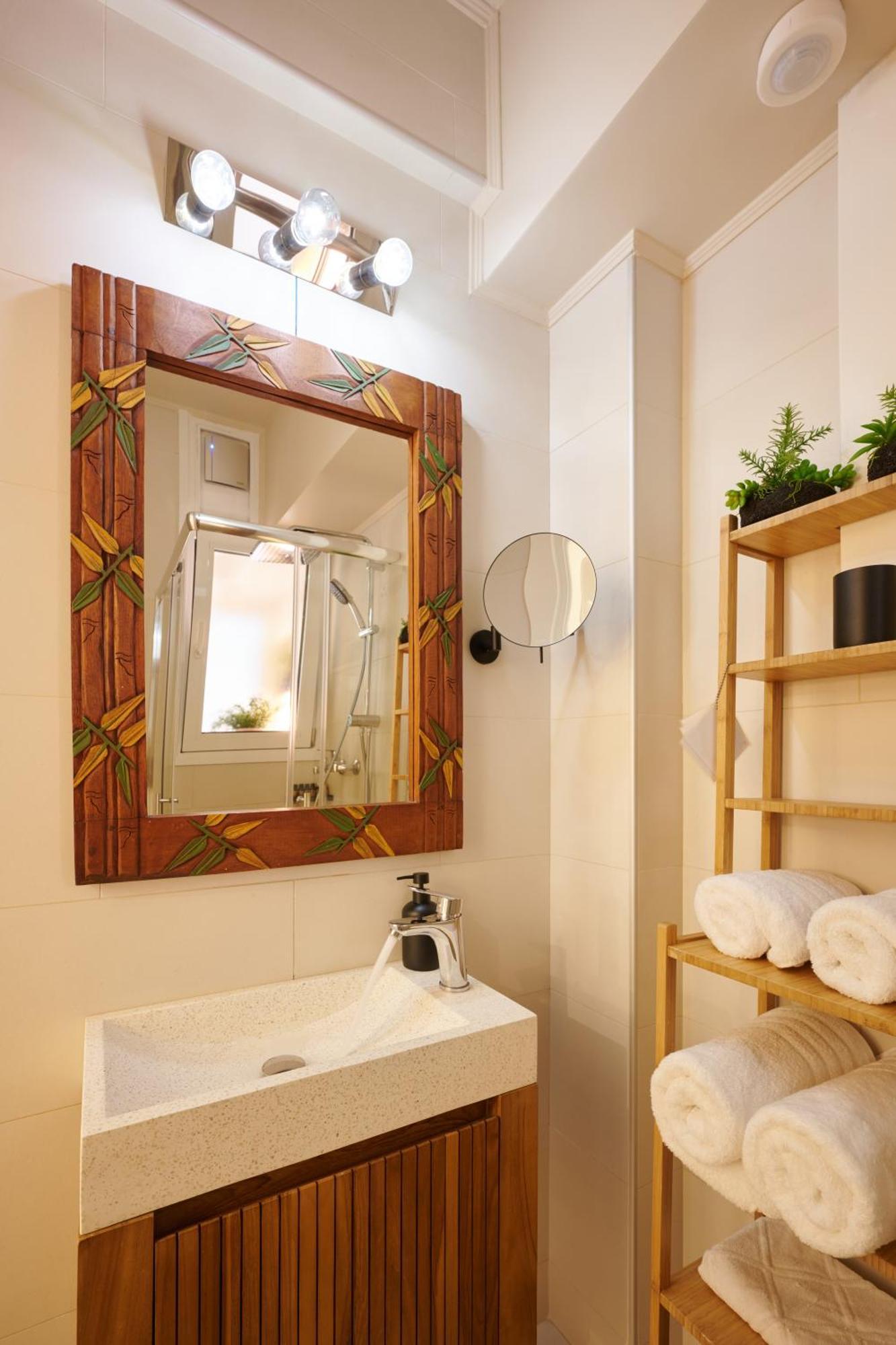 Rastoni Athens Suites Near Acropolis Екстериор снимка