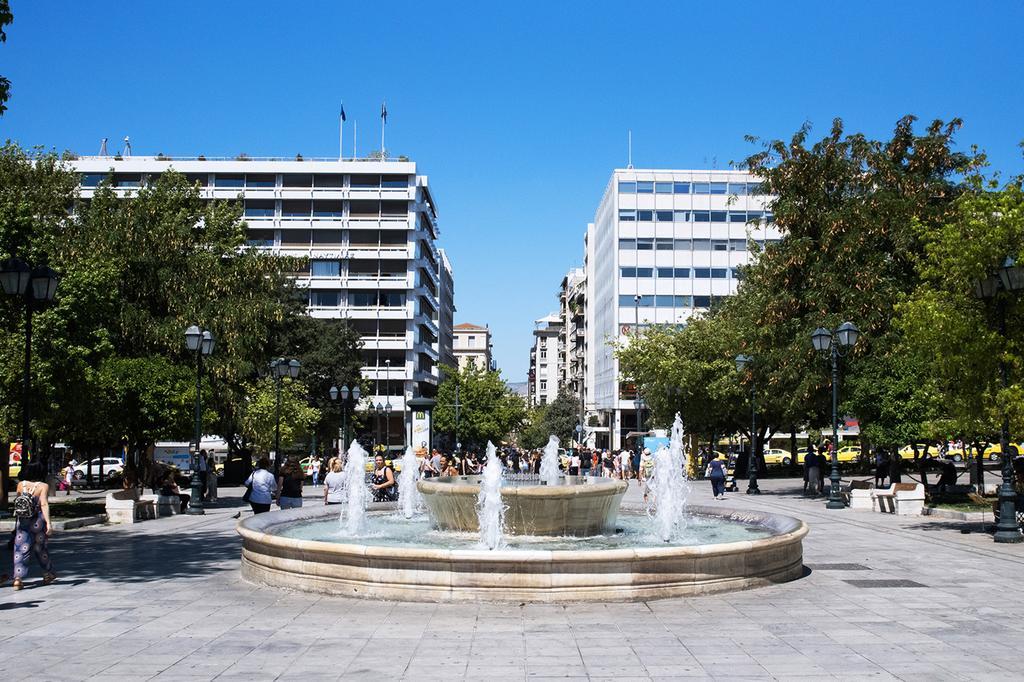 Rastoni Athens Suites Near Acropolis Екстериор снимка