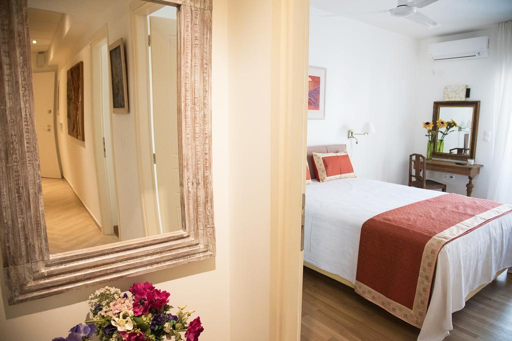 Rastoni Athens Suites Near Acropolis Екстериор снимка
