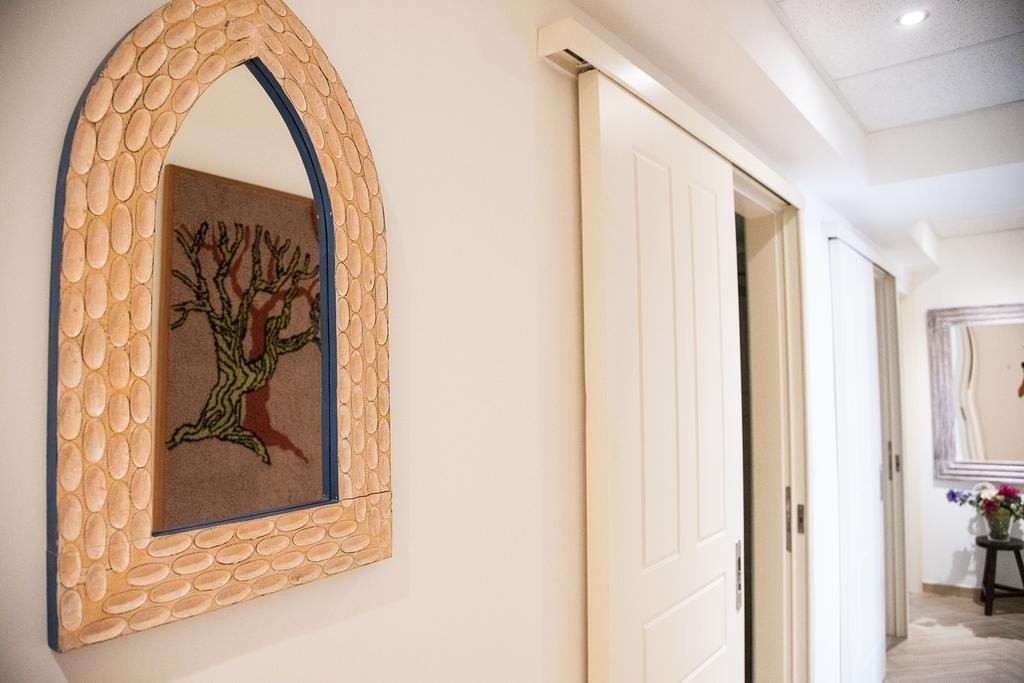 Rastoni Athens Suites Near Acropolis Екстериор снимка