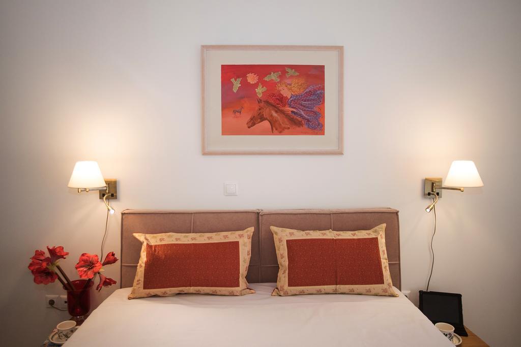 Rastoni Athens Suites Near Acropolis Екстериор снимка